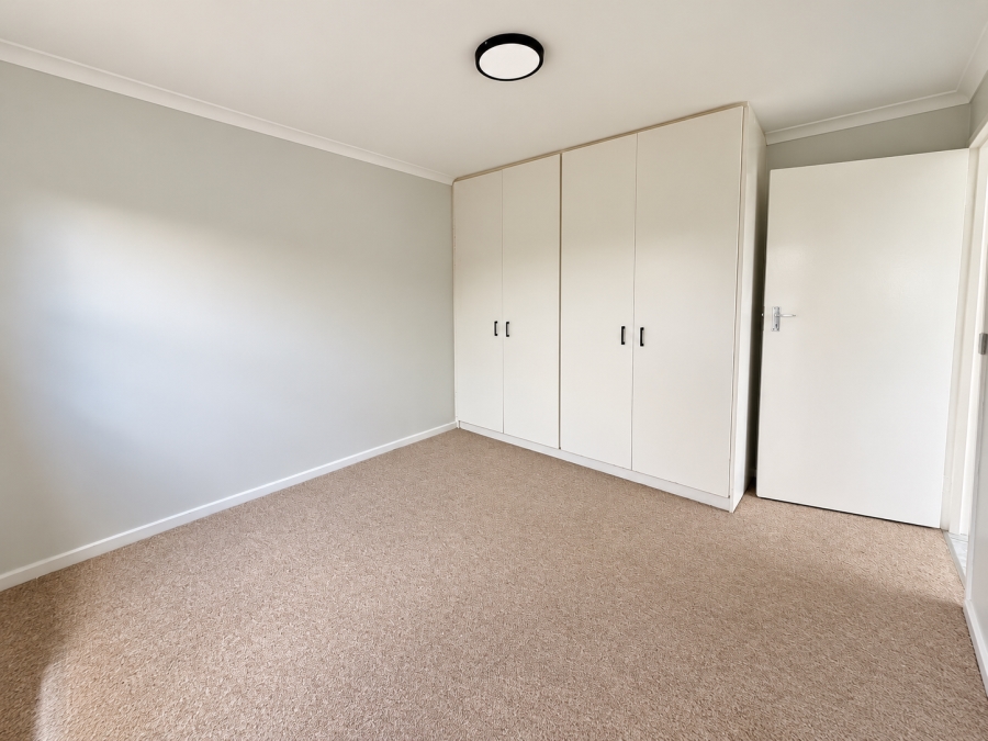 4 Bedroom Property for Sale in Bothasig Western Cape